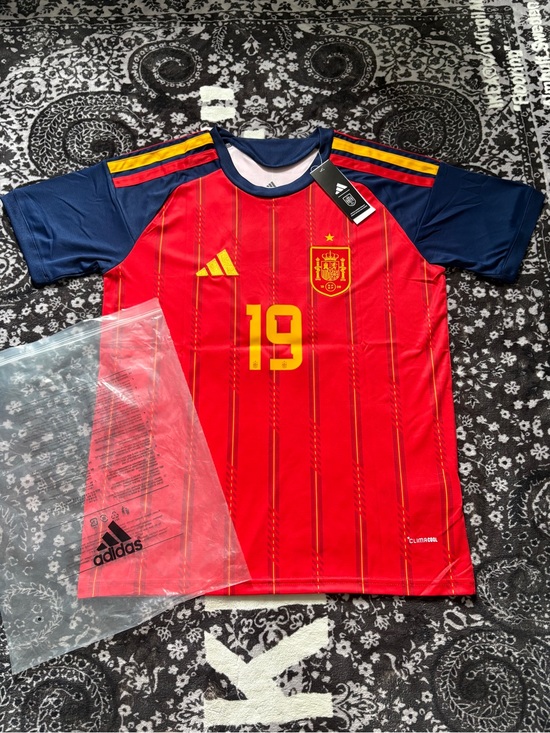 adidas Other - Spain Home Soccer Jersey FAN VERSION Lamine Yamal #19 World Cup 2026 Men Size